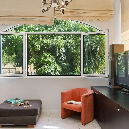 Holiday home Superior - Overlooking Chania-with Pool *