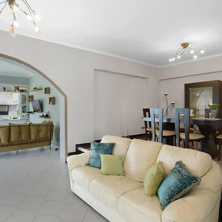 Superior - Overlooking Chania-with Pool Holiday home