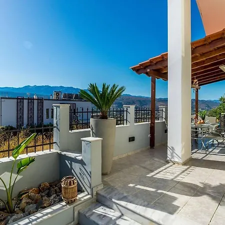 Superior - Overlooking Chania-with Pool Holiday home